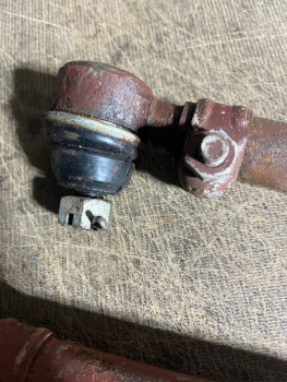 2 Stück Spurstange für UTB V445 kurz